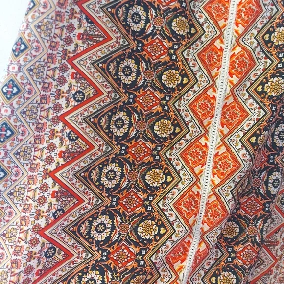 Patterned Racer Back Top - Picture 6 of 8